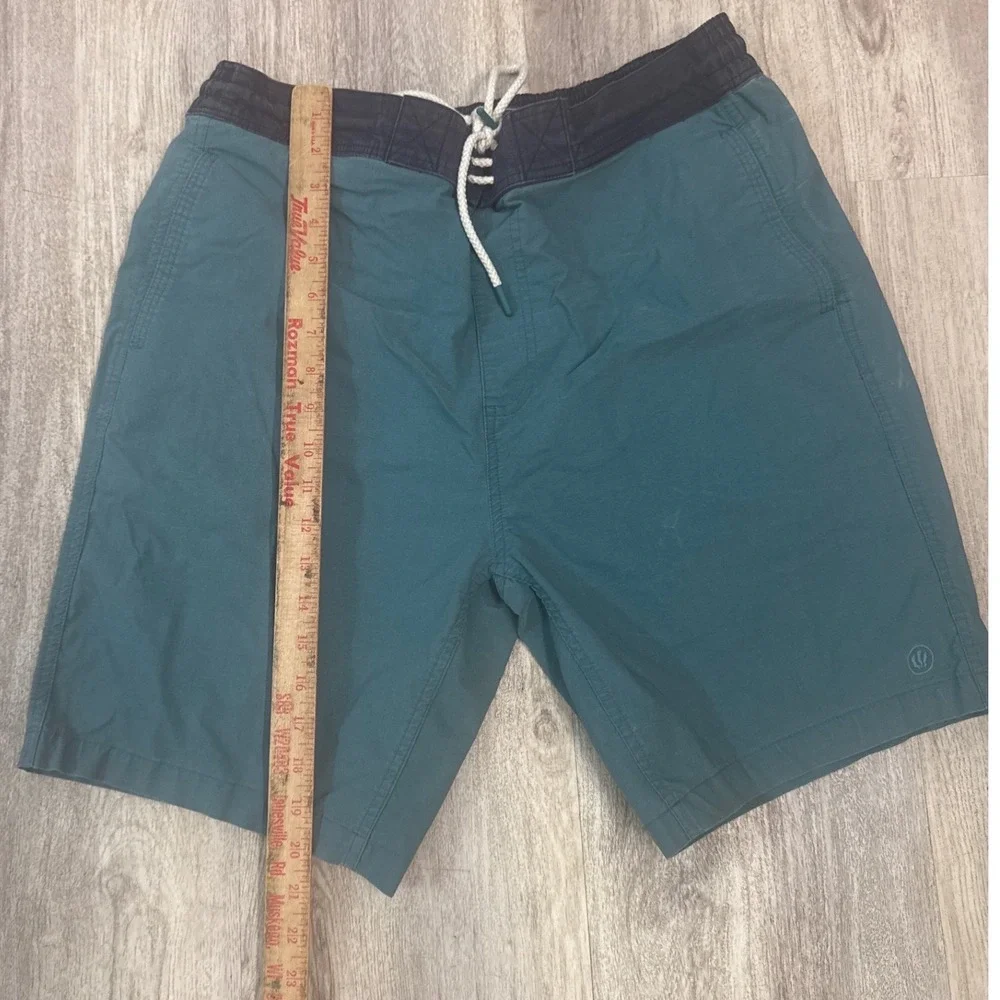 FatFace Men's Camber Board Shorts Size Large Teal Navy Mesh‎ Lined Swim Trunks